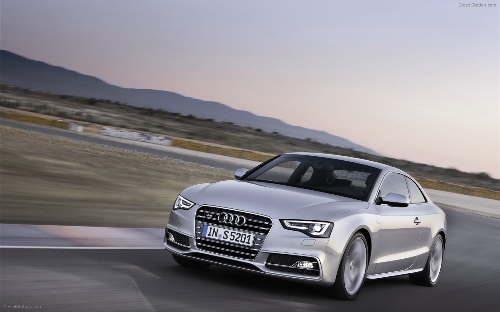 Year2008 Top 27 Most Beautiful And Dashing AUDI CAR Wallpapers In HD Year2008 Top 27 Most Beautiful And Dashing AUDI CAR Wallpapers In HD
