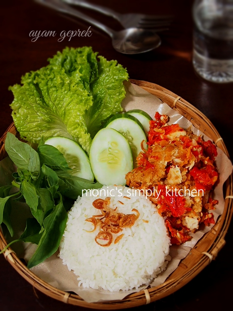 Resep Ayam Geprek ala Monic  Monic's Simply Kitchen