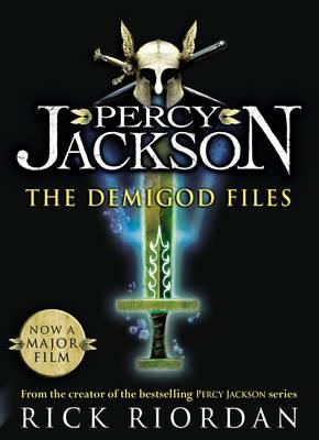 AKU sedang mengikuti kelas sains jam pelajaran kelima saat mendengar keributan di luar Rick Riordan - The Demigod Files