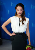 Alicia Vikander HQ photo