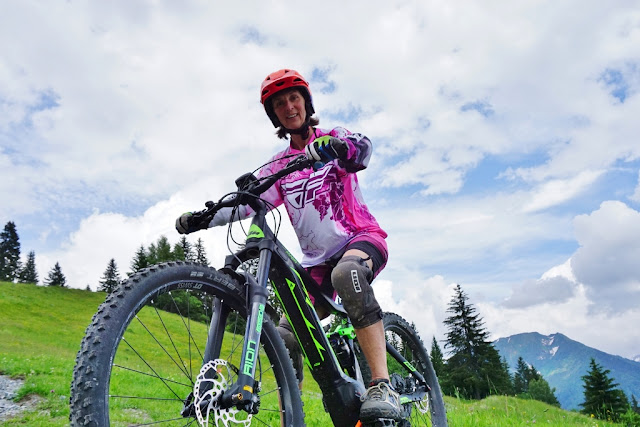 le ttae ktm kapoho 273 testé en montagne à Plaine-Joux, Haute-Savoie