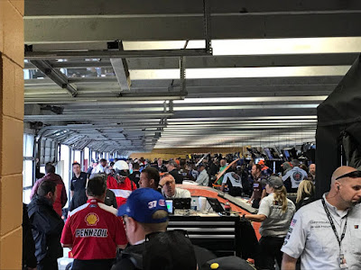 Teams staying dry in the Atlanta Motor Speedway #NASCAR Garages (@NASCARonReddit) 