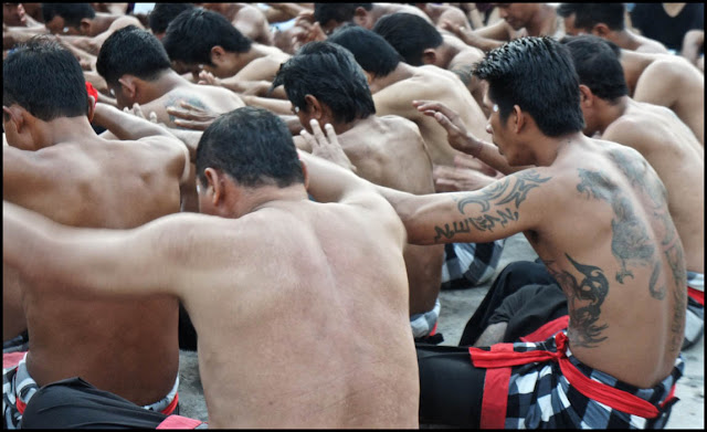 Uluwatu Bali Kecak