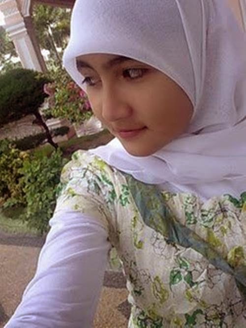 Gambar Foto Cewek Muslim Cantik Imut