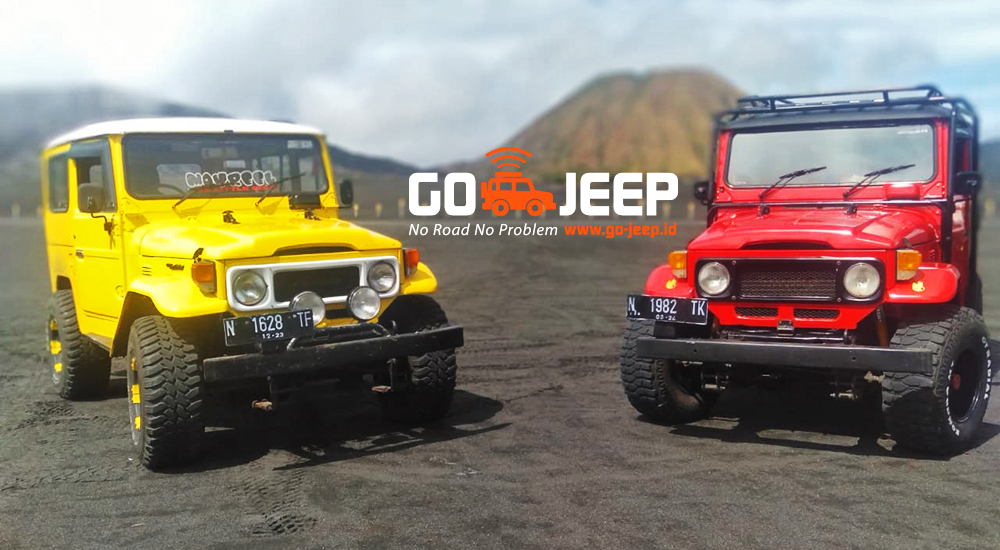 warna warni jeep wisata gunung bromo