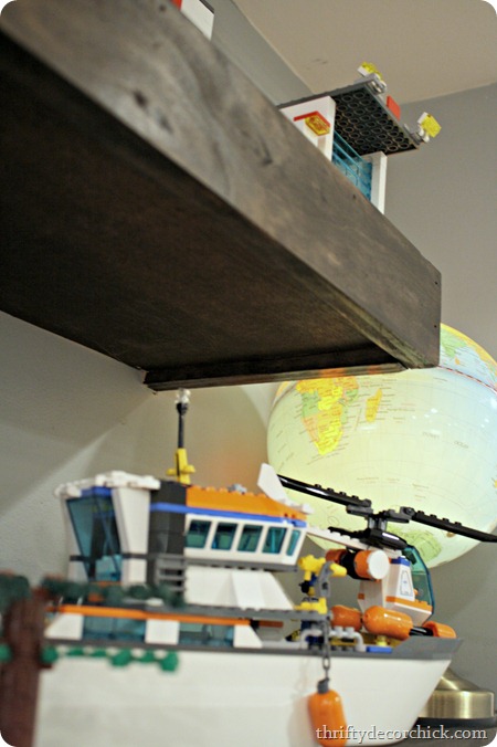 DIY display shelf
