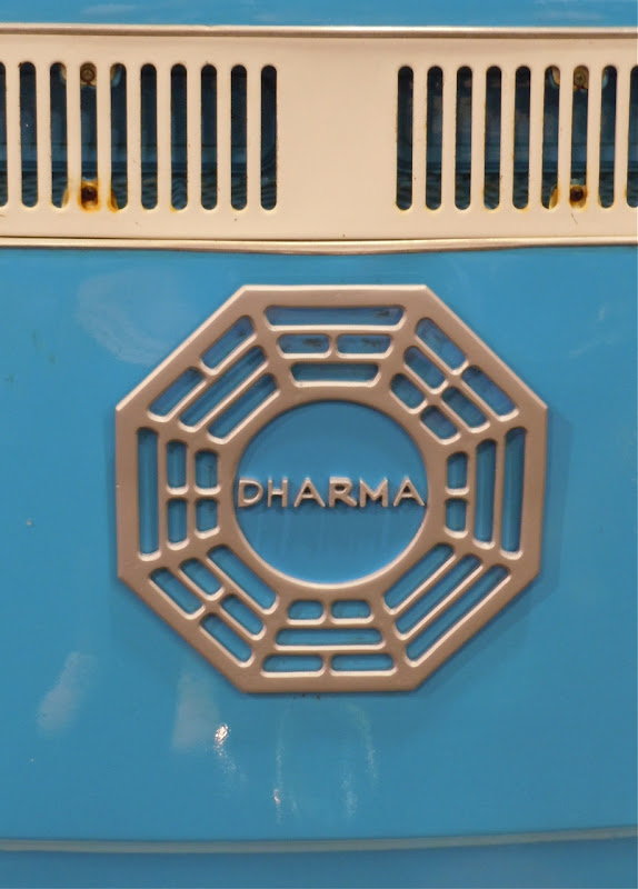 Dharma Initiative van logo LOST