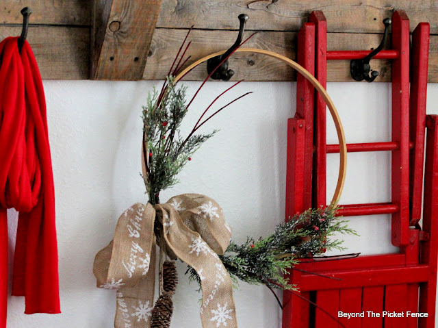 Create Custom Ribbon and an Easy DIY Wreath for Christmas
