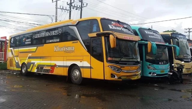 Bus Kharisma Transport Makassar