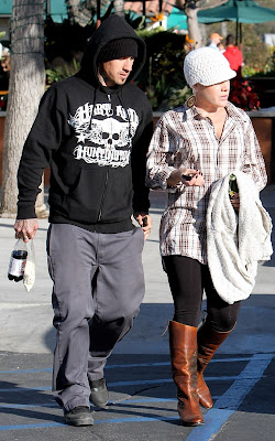 Pink and Carey Hart at the Malibu Country Mart