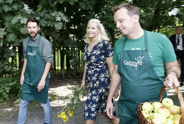 Crown Princess Mette-Marit wore BY TIMO Autumn 50's Dress