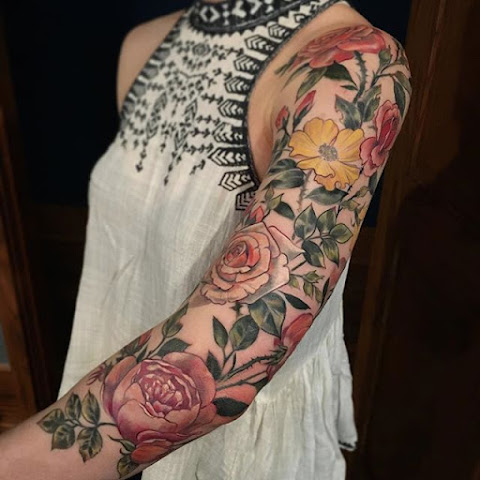 Amazing And Beautiful Flower Tattoos By Stephanie Brown