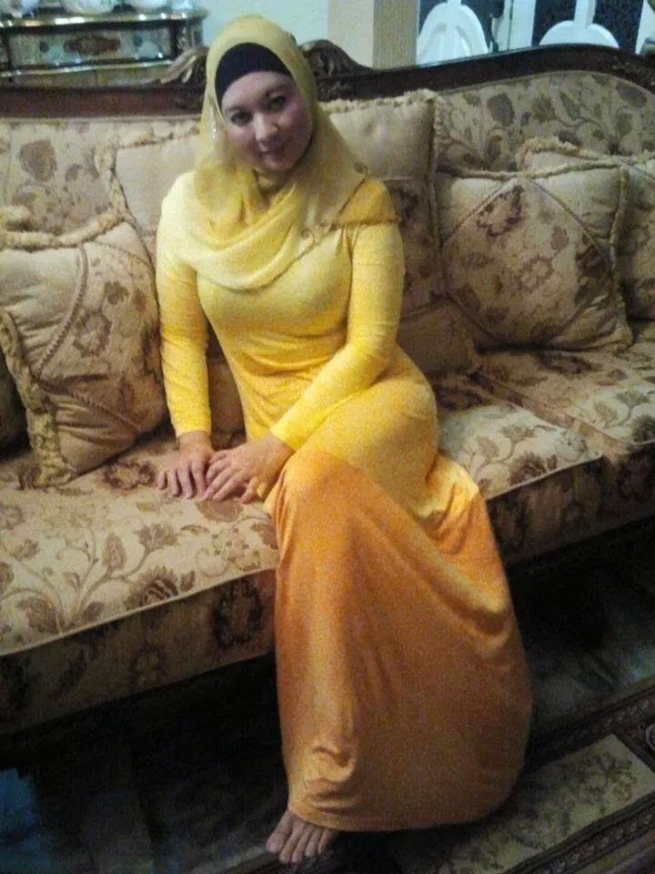 Foto Tante Janda Jilbab Hot | insyaf