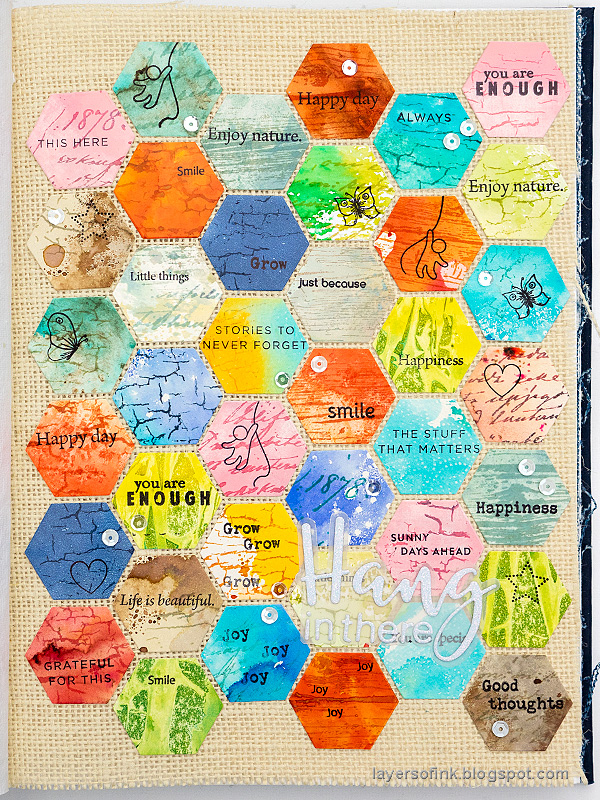 Layers of ink - Honeycomb Patchwork Tutorial by Anna-Karin Evaldsson.