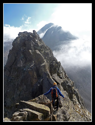 Hacia la cima del Pico del Portillón