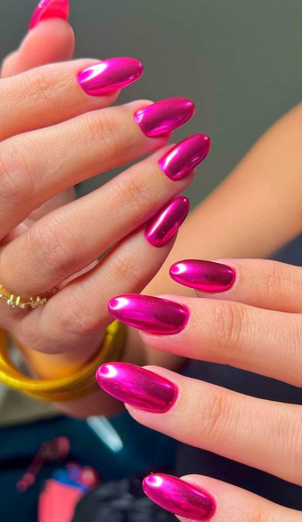Everything you need to know about the elongated nail designer
