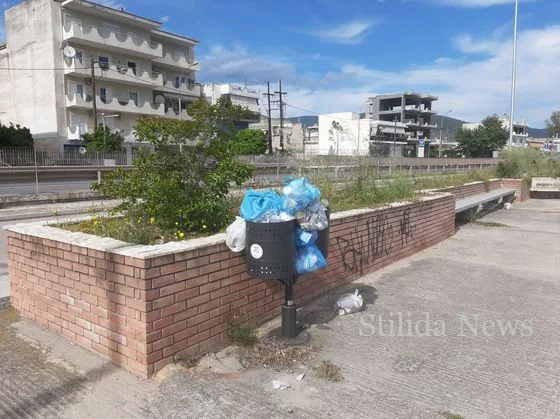 Μια βόλτα στο λιμάνι της Στυλίδας..