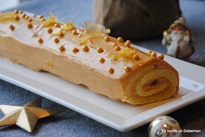 http://cabouffeundoberman.blogspot.fr/2014/12/buche-de-noel-la-confiture-de-lait.html