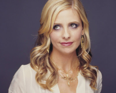 Sarah Michelle Gellar Wallpapers