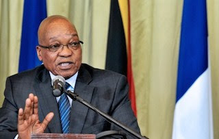 South African police, students clash outside Zuma’s office