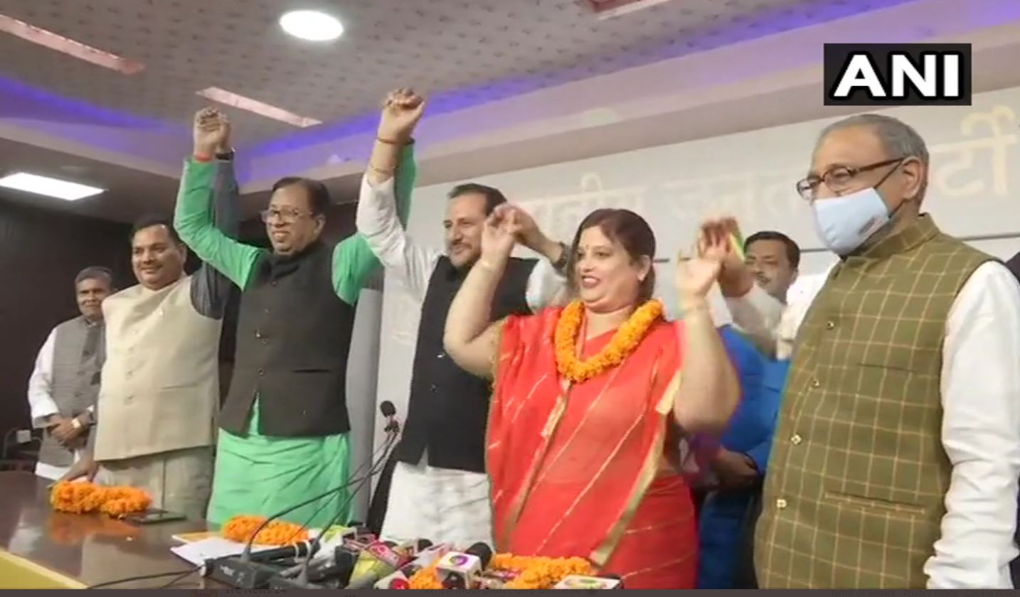 चिराग पासवान की पार्टी को  लगा झटका, LJP की MLC नूतन सिंह हुयी BJP में शामिल 
