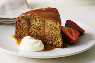 Sticky date pudding with caramel sauce