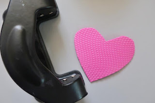 Nakładki na sznurówki DIY ozdoby na buty z folii piankowej pomysły na folię piankową