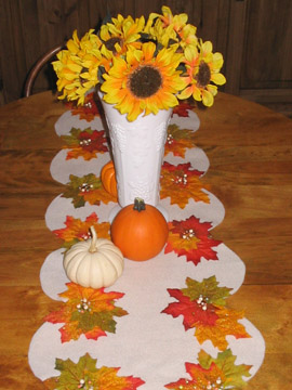 Autumn Table Runner Pattern4