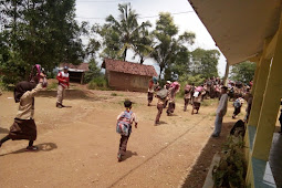 Gempa Bumi Memporak-porandakan Pembelajaran di SDN 4 Selogiri