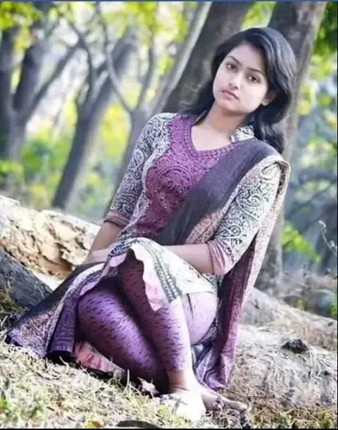 গ্রামের মেয়েদের প্রোফাইল পিক