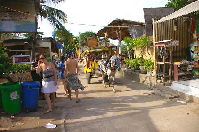 Mengelilingi Pulau Gili Trawanan dengan Cidomo