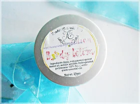 J&E Botanicals cold press body lotion, Cubecrate March 2017 sleeping theme