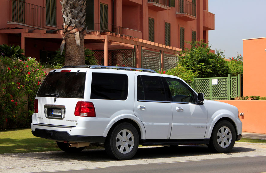 アメ車まとめブログ リンカーン ナビゲーター 初代 第2世代 Lincoln Navigator 1998 06