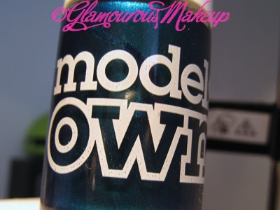 ModelsOwn Review e Swatches: Peacock Green Nail Polish