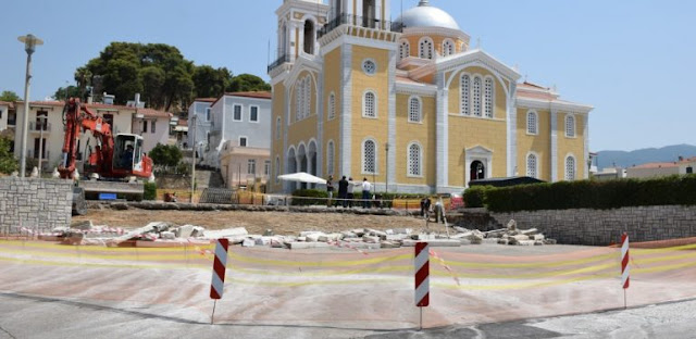 Σε εξέλιξη οι εργασίες ανάπλασης της Πλατείας Υπαπαντής