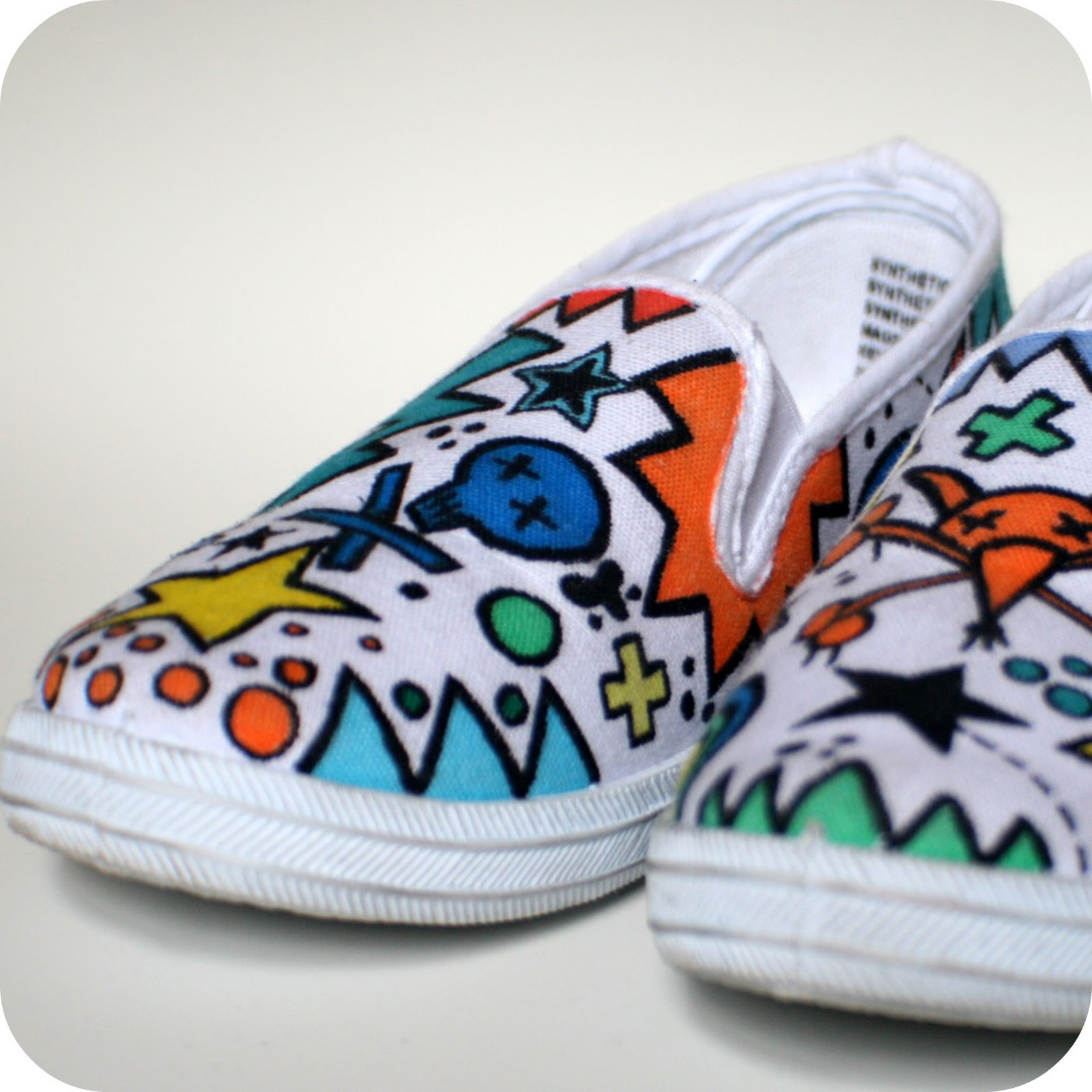 canvas shoe makeover tutorial