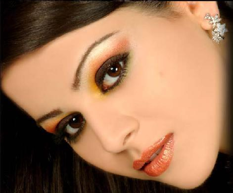 Latest Arabic Makeup Styles and Trends in 2010