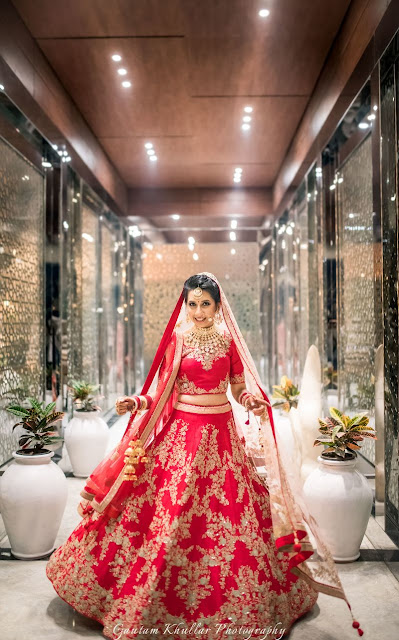 Red Wedding Dress Photos