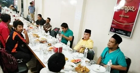 Kinerja Lamban, Pimpinan Dewan Tegaskan Perlunya Penyegaran di Sekretariat DPRD Kota Padang