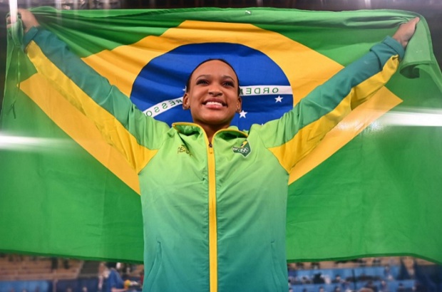 Tokio 2020: Gimnasta brasileña Rebeca Andrade gana el oro en salto