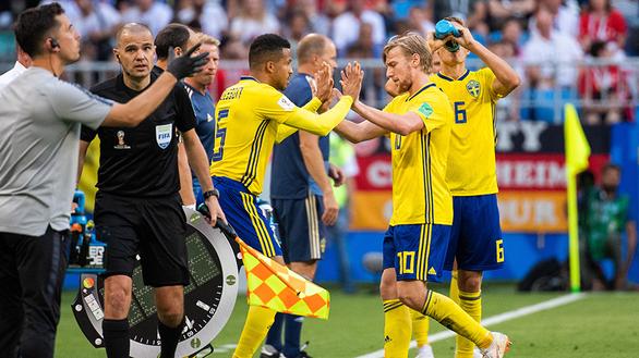 Emil Forsberg förlusten: Vill hem till min fru och försöka glömma fotbollen lite