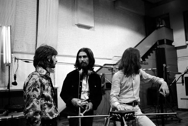 Ringo, George y John en el Studio 2 de Abbey Road