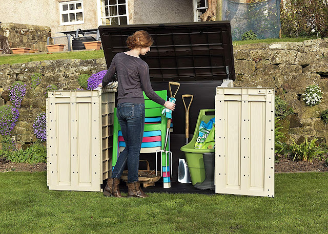 The Store-it-out Max is the all-purpose outdoor storage box, ideal for garden tools, mowers and other equipment, garden furniture and cushions, wheelie bins and others. Providing dry and ventilated storage, it features a piston-assisted lid and two wide opening doors for easy access to contents.