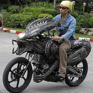 moto alien