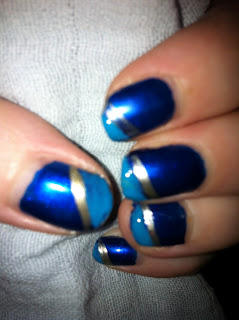 blue manicure nailart