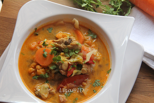 INTAI DAPUR: Tomyam Ayam Pekat ala Thaimmg sedap