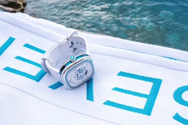 SEVENFRIDAY P3C/10 Beach Club