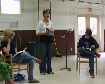 Sarah Hoggatt speaks to the 2010 Quaker Youth Pilgrimage