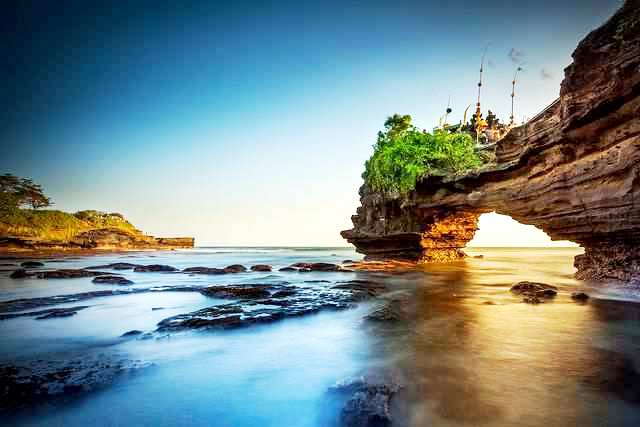 Daftar Tempat  Wisata Menarik  Di  Pulau Bali 