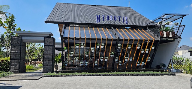 myosotis coffee and eatery jogja